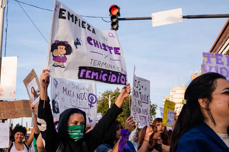 Persisten los femicidios en el país}