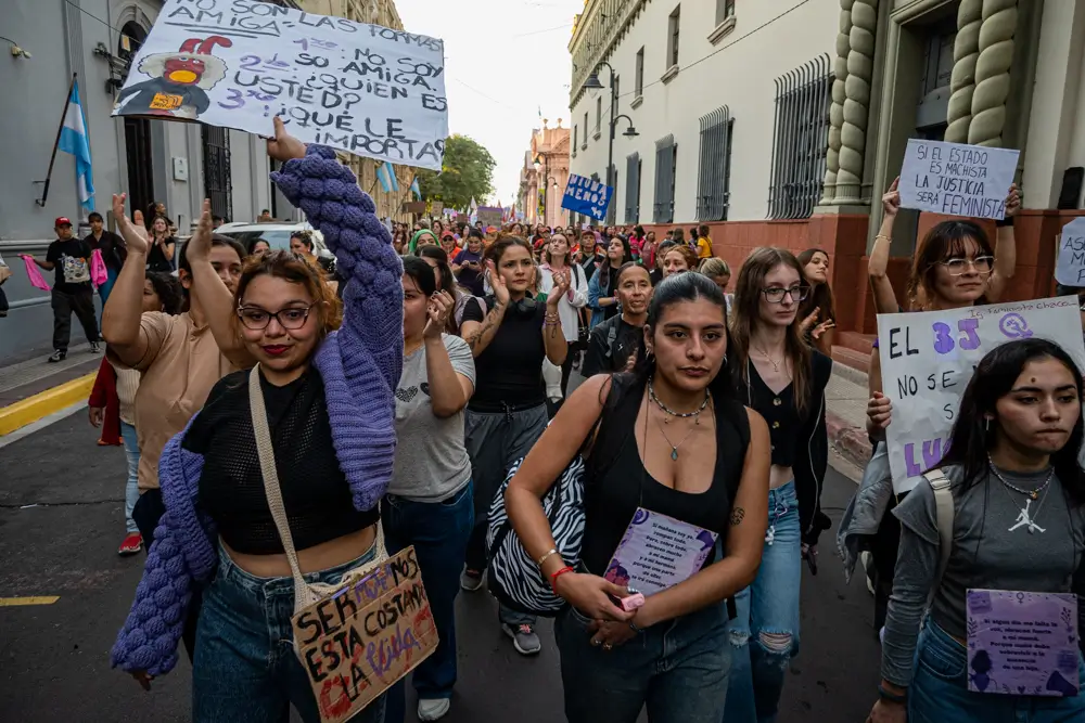Una jornada para mirar y recordar