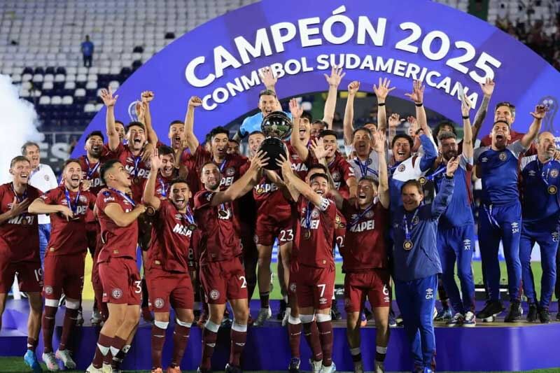 Losada héroe eterno}