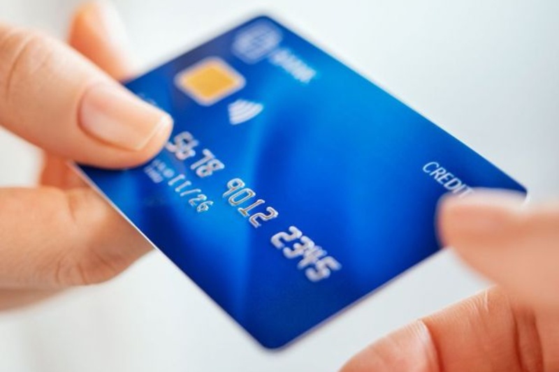 En el caso de los préstamos prendarios hubo una leve suba, mientras que en los créditos hipotecarios se observó una estabilidad en apenas un 0,9%. Mientras tanto, para las empresas fue desde el 1,4% al 1,7%). En este caso resaltó el alza en los créditos con garantía prendaria. Al agregar familias y empresas la irregularidad avanzó desde el 3,7% al 4,2%, remontándose a un valor más elevado semejante a inicios de 2022.