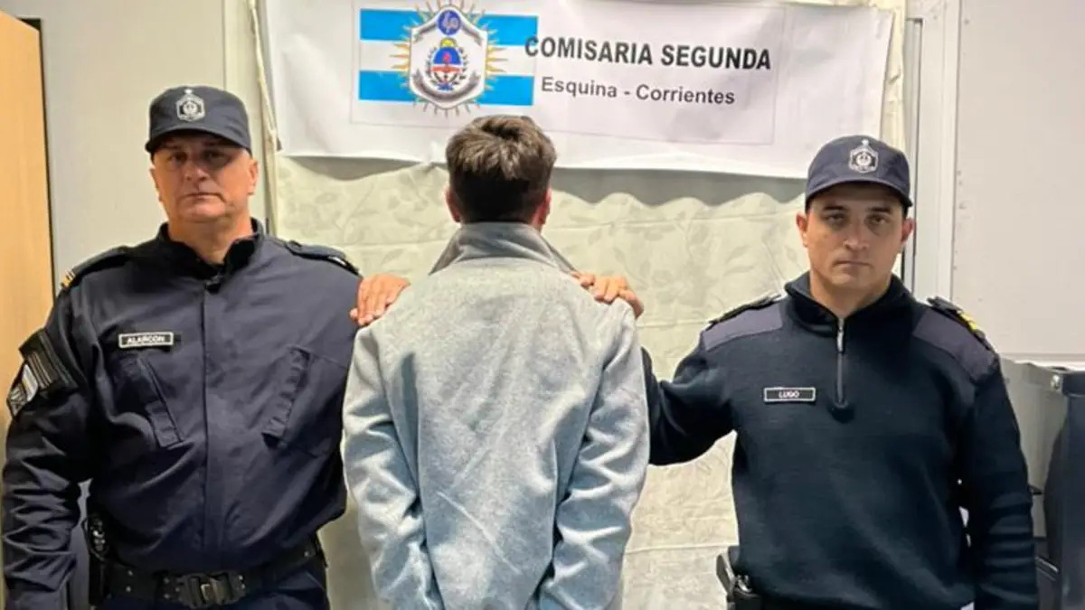 En las últimas horas, la investigación había sumado un dato clave que orientó la búsqueda hacia la zona. Según fuentes del caso, el abogado José Codazzi habría admitido haber trasladado al sospechoso y al menor hacia San Isidro, lo que permitió focalizar el operativo sobre la Ruta Nacional N° 12. Finalmente, el despliegue dio resultado con el hallazgo del niño y la detención de su padre.