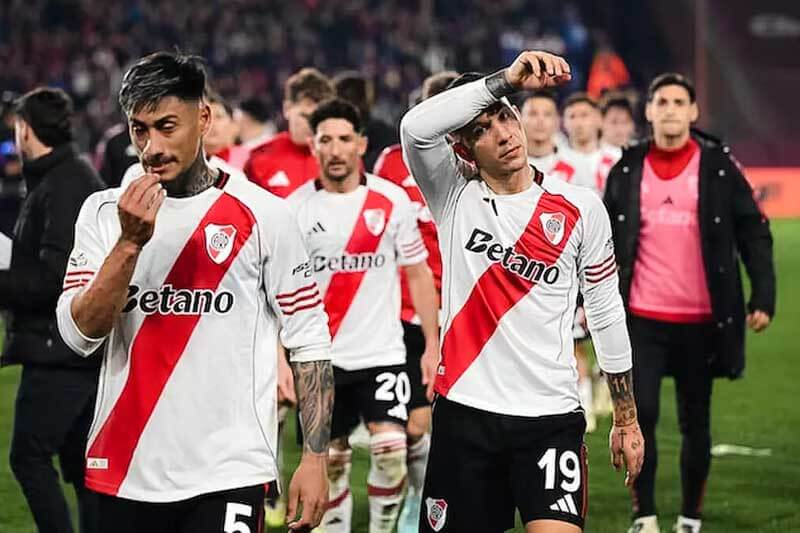 Lanús lo empató en la última}