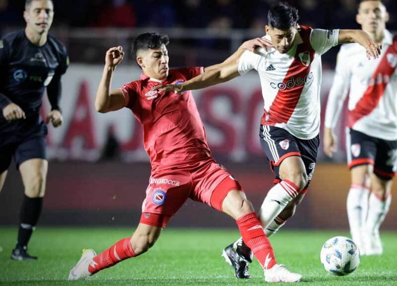 El Bicho volvió a ganarle al Millonario en La Paternal, después de 10 años, y consiguió un triunfo valioso para su arranque en este torneo. El próximo partido de River se jugará el sábado a las 21.30 en el Monumental contra Barracas, en la segunda fecha de la Copa de la Liga.