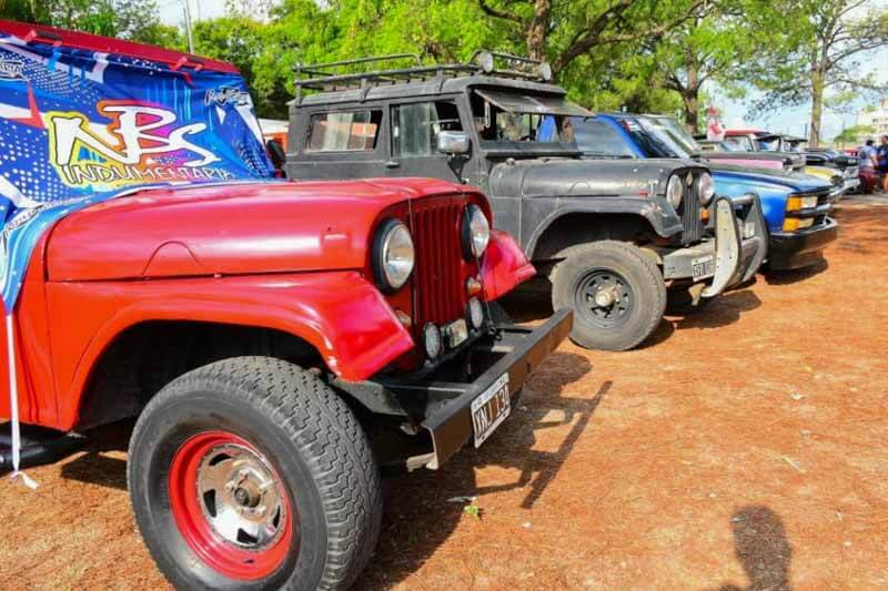 El sábado desde las 15 hasta las 20 habrá una exposición de autos antiguos en la avenida General San Martín y Don Bosco, don se verá más de un centenar de vehículos. El mismo día, como parte de las acciones que se encaran en el Mes de la Madre y del Cáncer de Mama, desde las 16, se realizará una actividad de concientización y recreación en la playa Arazaty (costanera y Necochea).