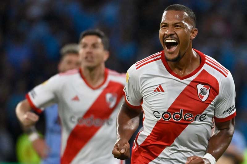 El ganador del torneo se enfrentará a River en el Trofeo de Campeones, a disputarse el viernes 22 de diciembre. Si se trata nuevamente del Millonario, su rival en dicho partido se definirá entre los segundos del torneo LPF y de la Copa LPF.