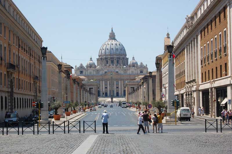 El Vaticano pidió frenar la "carnicería"