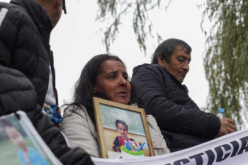 La marcha partió a las 15 desde Goya y otras localidades cercanas, reflejando el compromiso y la solidaridad de la comunidad en la búsqueda de justicia y la aparición del pequeño.