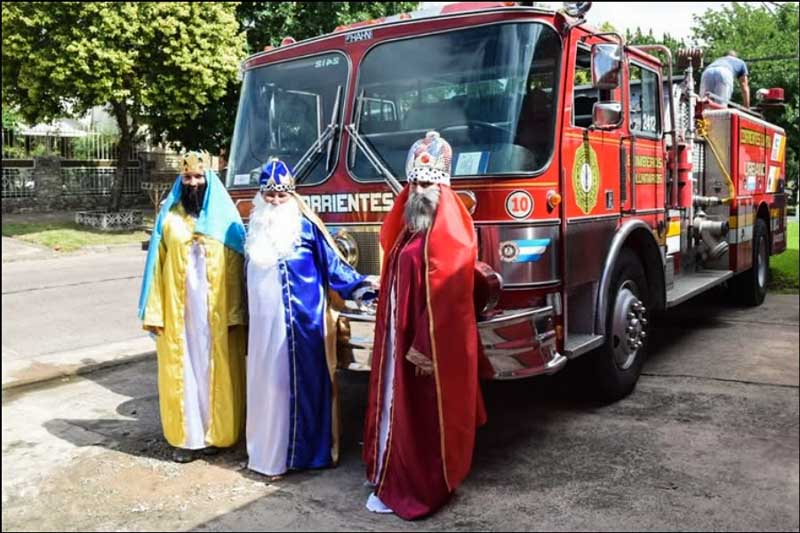 reyes magos - bomberos voluntarios - caravana - enero - 2026