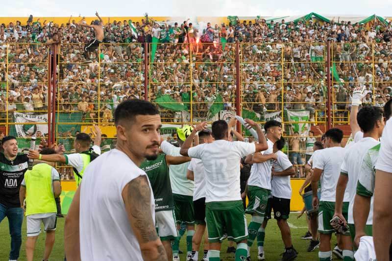 Una jornada llena de alegría y goles, tanto jugadores como espectadores celebraron en paz el título de campeones.