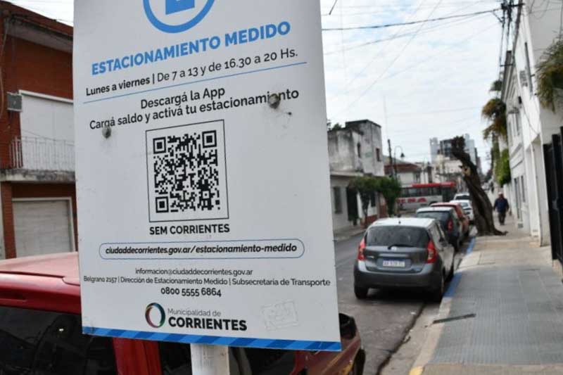 Se trasladan los estacionamientos de motos a calles transversales, como así también los espacios para carga y descarga, espacios reservados y espacios reservados para personas con discapacidad. 
A su vez, se prohíbe (de 7 a 22) el estacionamiento y detención de los vehículos sobre el lado derecho dejando sin efecto el estacionamiento medido de estas cuadras y trasladando a otras.