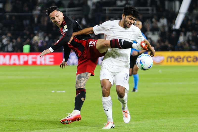 Gallardo pateó el tablero en el vestuario. Los ingresos de Nacho Fernández, Driussi y Juan Fernando Quintero le cambiaron la cara a River, que se hizo dueño de la pelota y del terreno de juego, demostrando su jerarquía.

