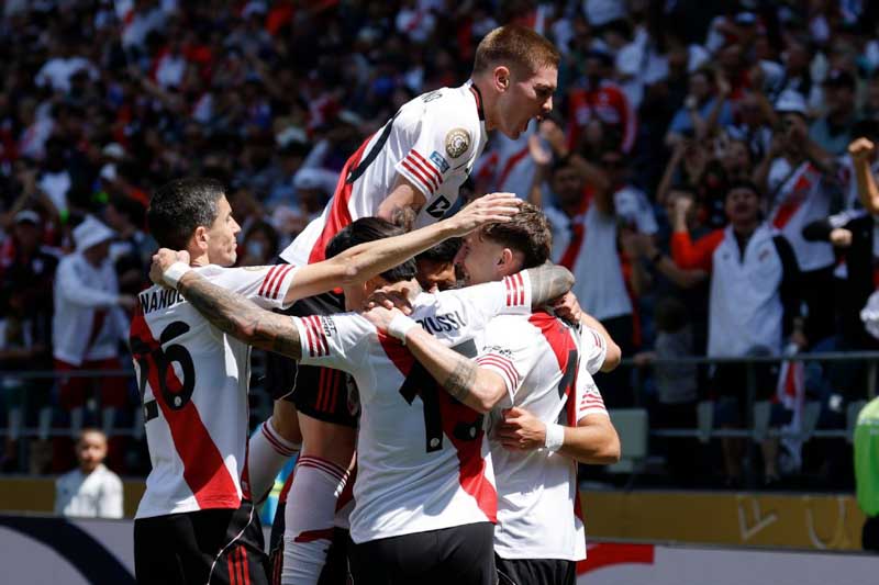 river-urawa-mundial-clubes-colidio-futbol