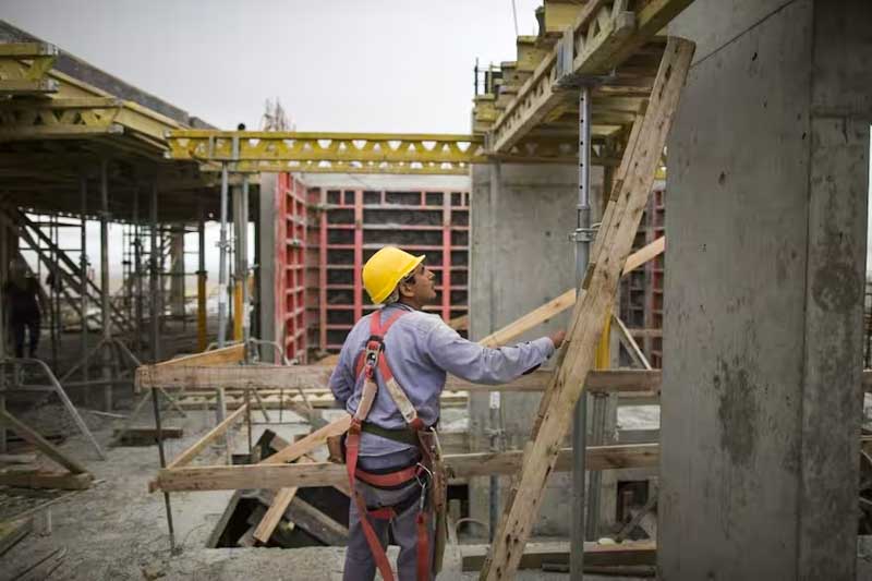 Construccion-Desempleo-Crisis-Economia-Argentina-informacion