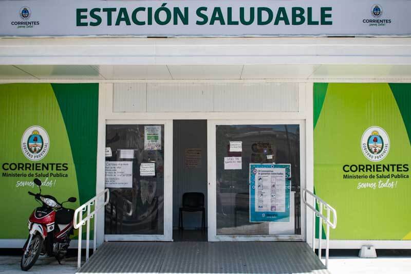 De lunes a viernes de 8 a 12 y de 14 a 17 y sábados de 8 a 12 en el hospital A. I. de Llano (calle República Dominicana), igual horario en la Facultad de Medicina (ingreso por Rivadavia). De lunes a sábado de 9 a 13 en la estación saludable de la plaza Cabral. De lunes a viernes de 8 a 12 y de 14 a 18 en los CAPS, N°1: San José. N°5: Dr. Montaña. N°9: 17 de Agosto. Nº14: Juan de Vera.