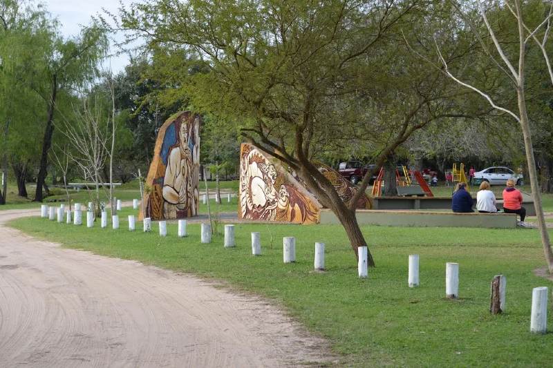 Emprendimiento particular arancelado}