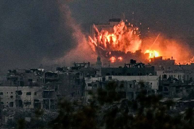 Por un lado, más de 1.400 personas, en su mayoría civiles, murieron en la ofensiva lanzada por Hamás contra territorio israelí el sábado 7, y por el otro, Israel inició entonces bombardeos diarios sobre el enclave, donde ya murieron 3.785 personas, entre ellos más de 1.500 niños.