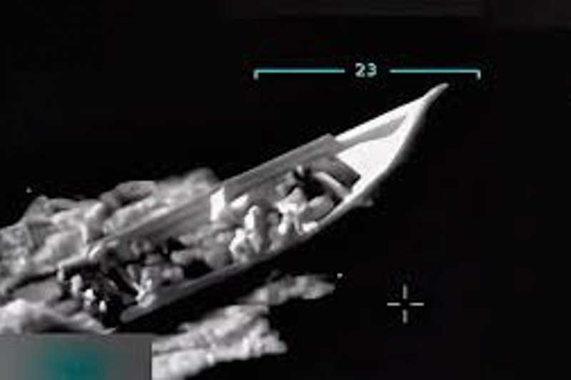 Aunque los alcances operativos aún no fueron detallados, fuentes estadounidenses no descartan que se amplíen las operaciones que ya incluyen el hundimiento de narcolanchas hacia otros blancos terrestres, como pistas clandestinas o campamentos vinculados al contrabando y grupos armados.