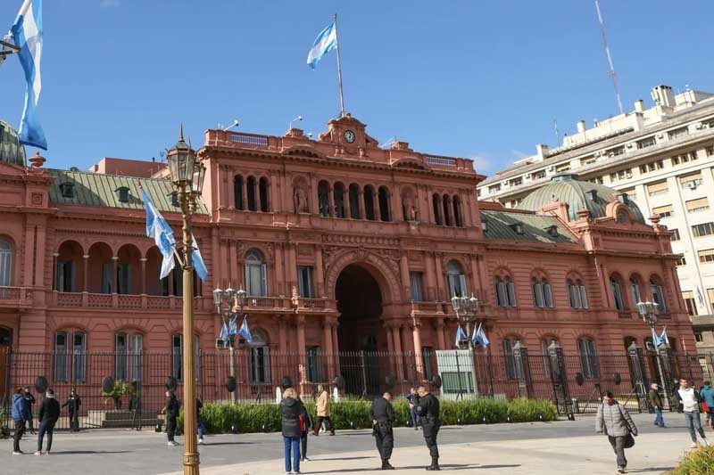 La Casa Rosada había anticipado el cierre de algunos de estos organismos en febrero, y ahora se materializará bajo el decreto 