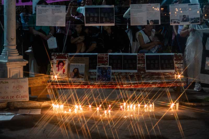 La protesta de este año estuvo atravesada por la conmoción generada por la violación y asesinato de Agostina Vega, la adolescente de 14 años cuyo caso despertó fuertes expresiones de dolor, reclamo y acompañamiento durante la jornada.
