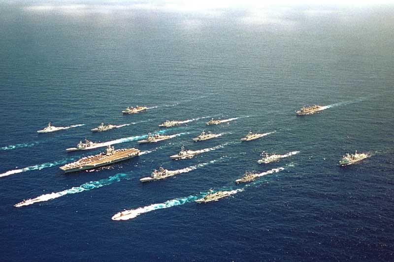 En su mensaje, recordó una operación militar previa y advirtió que un nuevo ataque tendría consecuencias aún más graves.

La escalada de tensión se produce en medio de masivas protestas internas en Irán, que comenzaron a fines de diciembre por la crisis económica y derivaron en un fuerte enfrentamiento con el régimen. Ante las amenazas de Washington, autoridades iraníes advirtieron que considerarán hostiles a los países vecinos que faciliten su territorio para un eventual ataque. Mientras tanto, Trump aseguró que desde Teherán hubo intentos de contacto, aunque reiteró que Estados Unidos no tolerará una represión violenta contra los manifestantes.