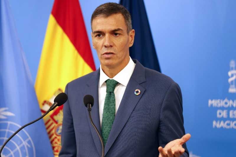 españa-inmigrantes-regularización-ddhh-decreto-información