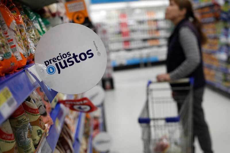 Tomando esa medida, desaparecerá la entidad que controla el programa Precios Justos, y el Gobierno entrante se correría de ese control, que hoy encorseta muchos rubros de la economía: desde almacén y bebidas, naftas, medicamentos, indumentaria, carnes y otros rubros, que en la actualidad iban renovando los acuerdos. 