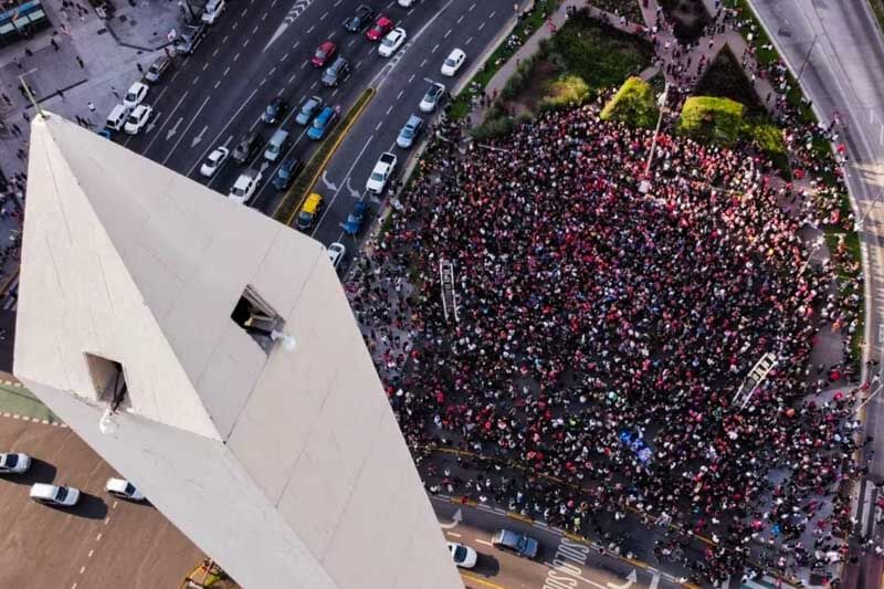 El evento, liderado por el influyente Uki Deane, quien lanzó la convocatoria en Instagram bajo el nombre 