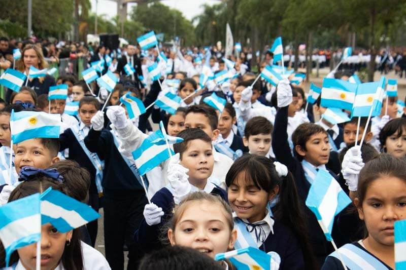 Dia-Bandera-Belgrano-Desfile-Acto-Costanera-Junio