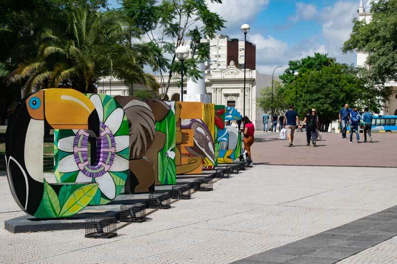 Este sábado Corrientes disfrutará de un clima agradable con intervalos de sol y nubes, ideal para actividades al aire libre. La temperatura mínima será de 14°C, mientras que la máxima alcanzará los 22°C, con una suave brisa que acompañará la tarde.