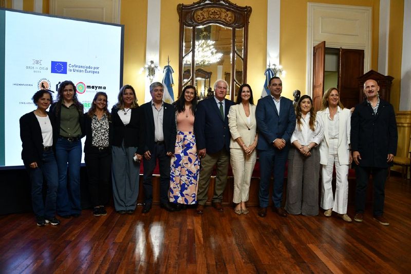 Se trata de una ambiciosa proposición de un organismo sin fines de lucro, la fundación Yetapá -financiado por la Unión Europea-, que apunta a fortalecer la conservación del ecosistema principal de Corrientes, y para fomentar el desarrollo local sostenible mediante el uso de tecnologías. De esta manera, la UNNE se involucró plenamente en este trabajo asociativo que busca la preservación del gran humedal. 