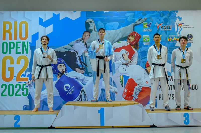 En la categoría adultos -68 kg, Acuña logró superar cuatro combates exigentes y se impuso en la final ante un rival local. El título le permitió sumar 20 puntos clave para el ranking olímpico, consolidando su proyección internacional y su preparación para futuras competencias de elite.