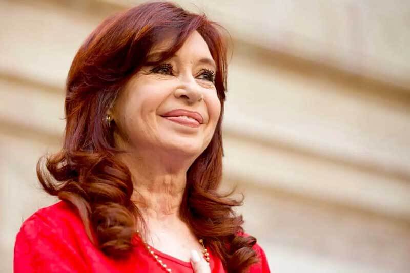 cristina kirchner-emitio-documento-criticas-milei-politica