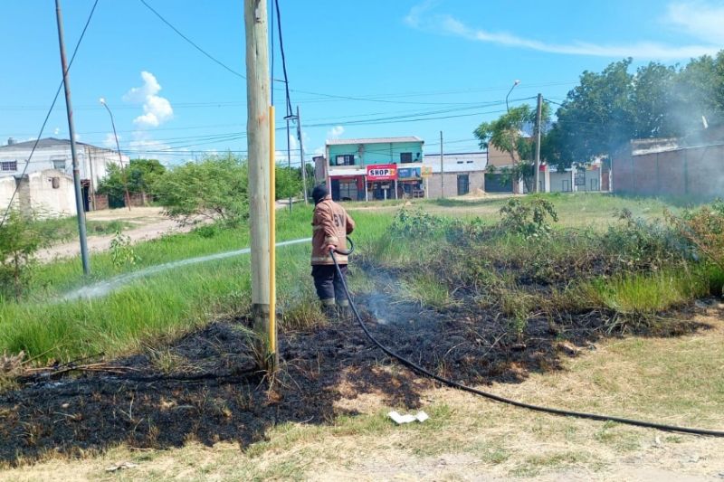 La eterna lucha contra las llamas}