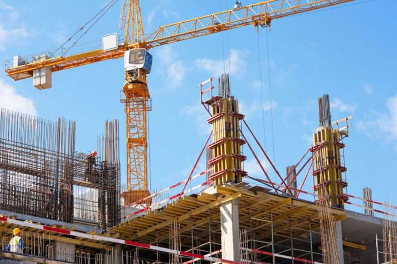 Los datos interanuales son significativos, ya que las cifras negativas corresponden a un equivalente que representa la pérdida de 91.929 empleos en relación a marzo de 2023. Este es un cálculo que se saca a partir de que la comparación mensual tuvo una pérdida de 7.672 empleos formales y acumuló su séptimo descenso al hilo, desde septiembre de 2023 a marzo de 2024. 
