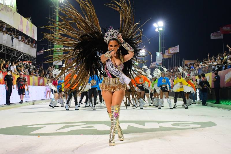 La primera noche de corso será la del sábado 1 de febrero y la última será la del lunes 3 de marzo. La competencia provincial, con la participación de distintas localidades del interior, se realizará los sábados 17 y 24, mientras que los shows de comparsa se harán los días 5, 9 y 12 de febrero en el anfiteatro Cocomarola.