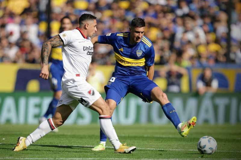 River (84) está clasificado a la Libertadores de 2024, por ser campeón de la Liga Profesional, Talleres (64), Godoy Cruz (62) y Rosario Central (62) estarían avanzando. De igual forma, se puede acceder a ese torneo siendo campeón de la Copa Argentina. Esta competición tiene sus semifinales confirmadas: Boca Juniors vs. Estudiantes y Defensa y Justicia vs. San Lorenzo. 