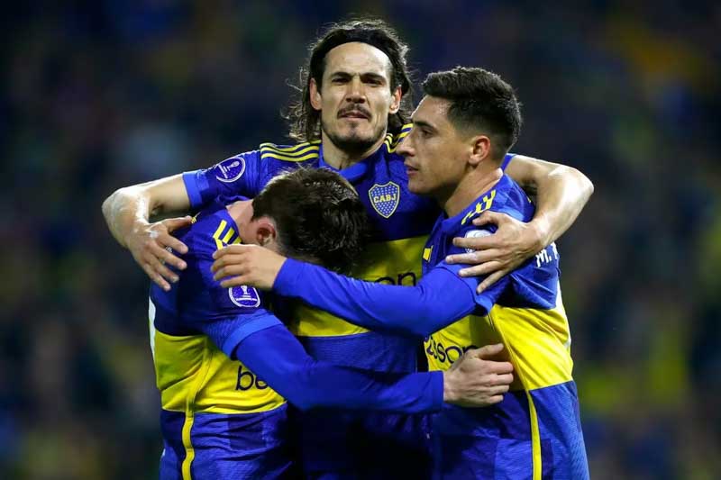 El triunfo fue un respiro para Boca, que ahora enfrentará a Cruzeiro en la próxima fase del torneo. La victoria en La Bombonera, aunque sufrida, consolidó el objetivo de seguir compitiendo a nivel internacional, generando alivio y entusiasmo en la afición.