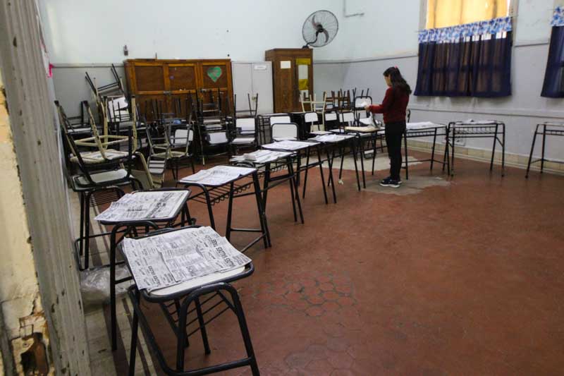 En 73 municipios, además de los cargos provinciales, eligen intendentes, sumando relevancia a la jornada electoral.