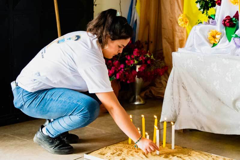 “No estaré satisfecho sino hasta que vea a los cristianos acercarse al banquete celestial con sencillez de niños hambrientos y gozosos, y no llenos de miedo y falsa vergüenza”, había expresado San Cayetano como muestra de su devoción.