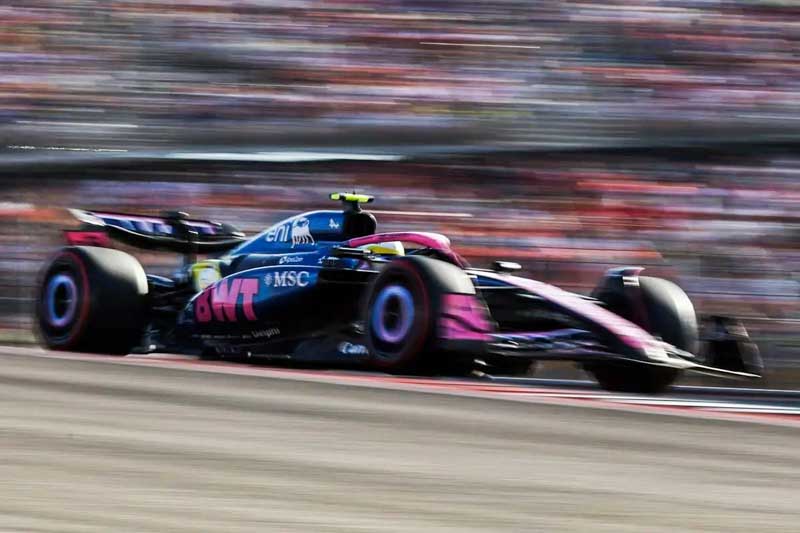 La carrera final se desarrollará el domingo 26 de octubre a las 17. Todo el fin de semana se podrá seguir en vivo por Fox Sports y de manera online a través de Flow, DGO, Telecentro Play y Disney+ Premium. Colapinto buscará cerrar una destacada actuación en una pista emblemática y con gran presencia del público latinoamericano.