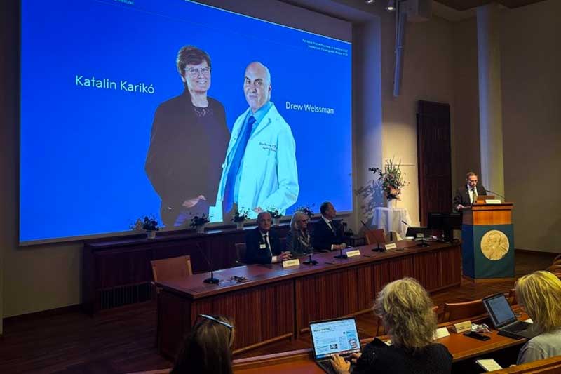 La máxima premiación mundial fue sido otorgado a la científica húngara Katalin Karikó y al estadounidense Drew Weissman en reconocimiento a sus descubrimientos sobre las modificaciones de las bases nucleósidas, fundamentales para el desarrollo de eficaces vacunas de ARNm contra el covid-19. 