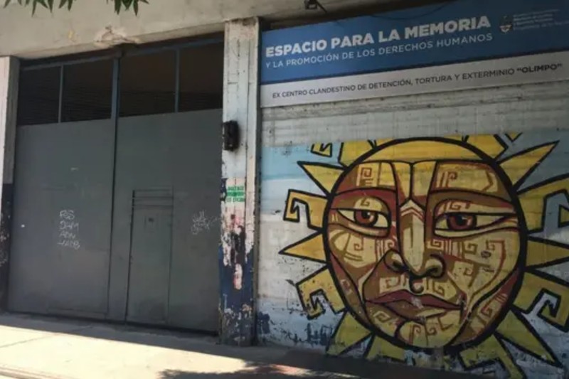 Su apodo figura en los archivos judiciales desde 1985, debido a los testimonios de sus víctimas, los cuales fueron cruciales para dictar la condena. Con 73 años de vida pasó preso los últimos 20, ya que fue sentenciado el 21 de diciembre de 2010, pero recién en 2023 la Procuraduría de Investigaciones Administrativas (PIA) consiguió que le dieran la baja de la Policía Federal Argentina. En 2022 la sala de feria de la Cámara Federal de Casación Penal le concedió las salidas.