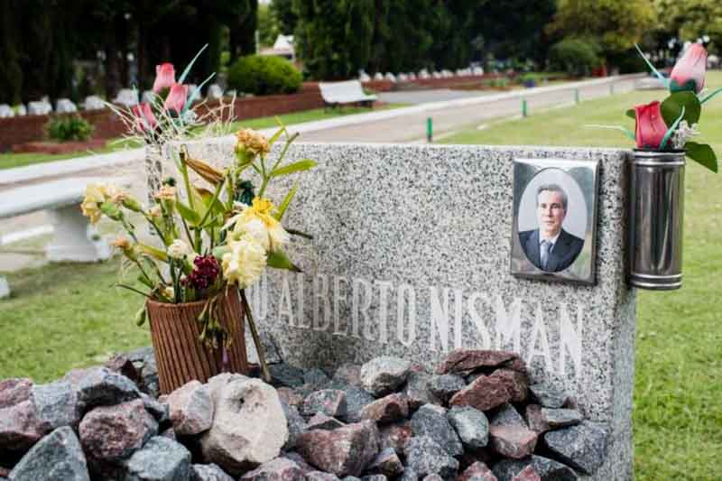 Familiares, amigos e integrantes de la comunidad judía realizarán un homenaje en el cementerio de La Tablada, partido de La Matanza.