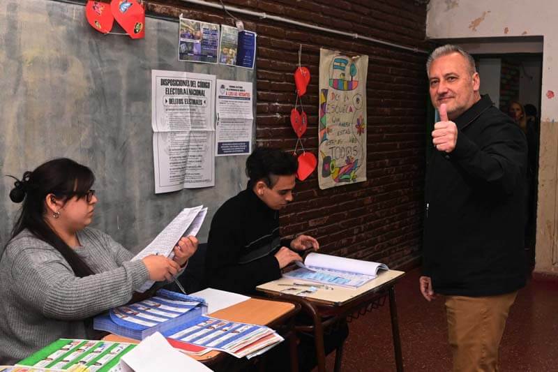 Marcelo Lewandowski obtuvo el 30% de los votos. La coalición planea una estrategia para enfrentar a Javier Milei en las elecciones presidenciales y en las próximas batallas territoriales en Chaco y Mendoza, donde esperan un balotaje en contra del peronismo.