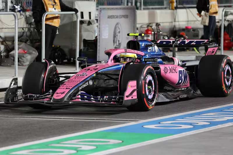 El cronograma del fin de semana continuará con la tercera práctica este sábado de 21.30 a 22.30. La clasificación se hará desde la hora 1 hasta las 2, y la carrera se disputará el domingo desde la 1.