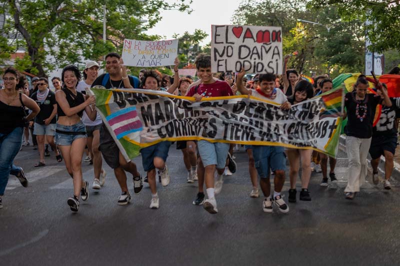  marcha del orgullo-lgtbq+-marcha-orgullo-diversidad